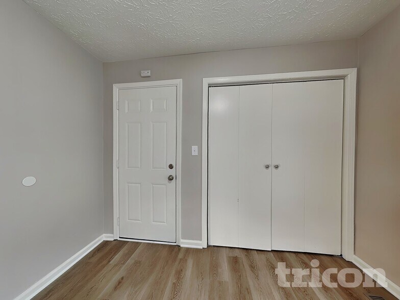 Building Photo - 406 Weston Rd