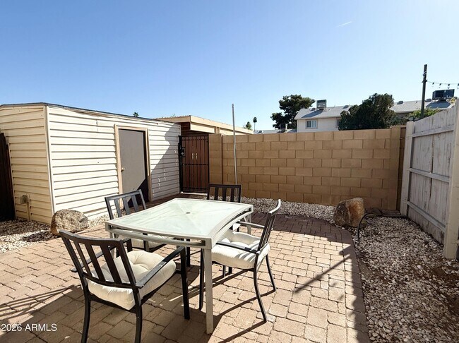 Building Photo - 1234 E Baker Dr