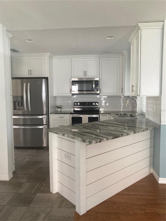 Building Photo - 4835 Jacaranda Heights Dr