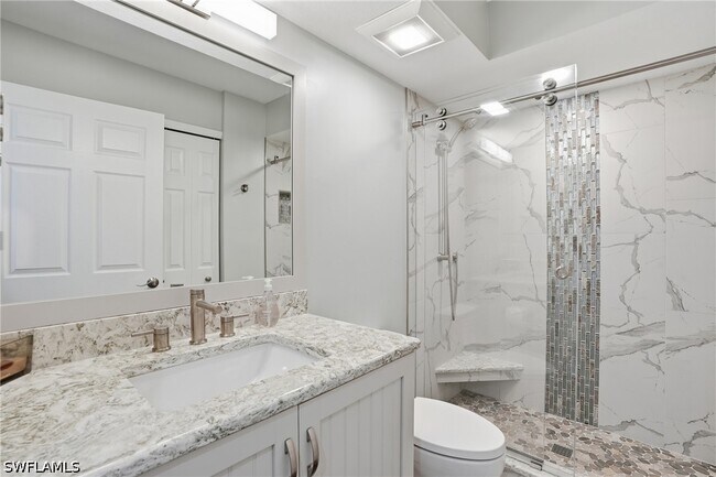 Building Photo - 4945 Cougar Ct S