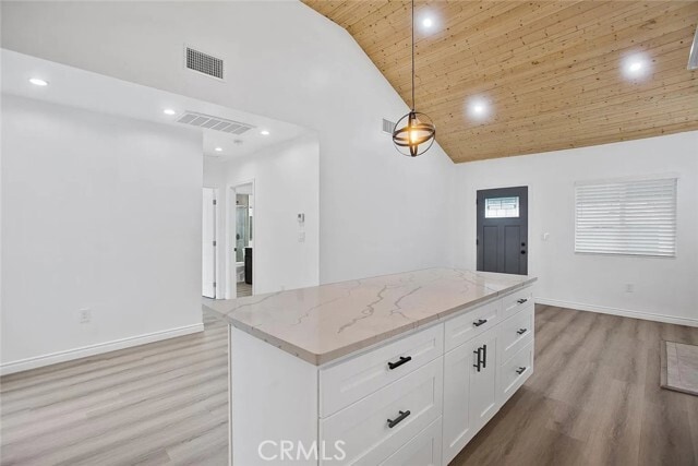 Building Photo - 1738 N Sierra Bonita Ave