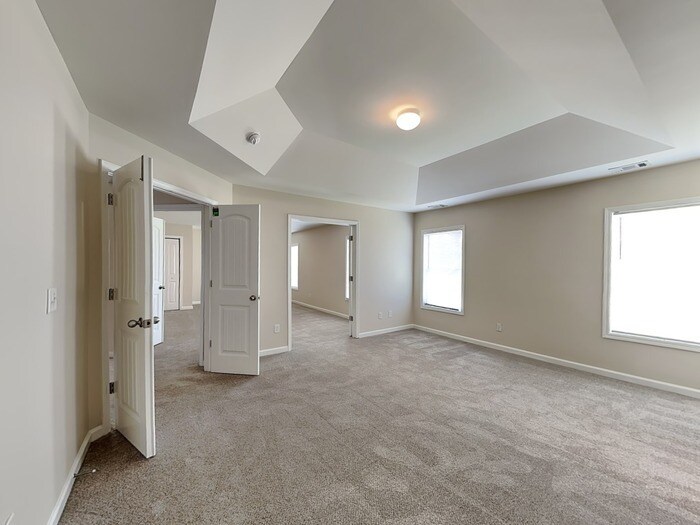 Building Photo - 2609 Bluestone Dr SW