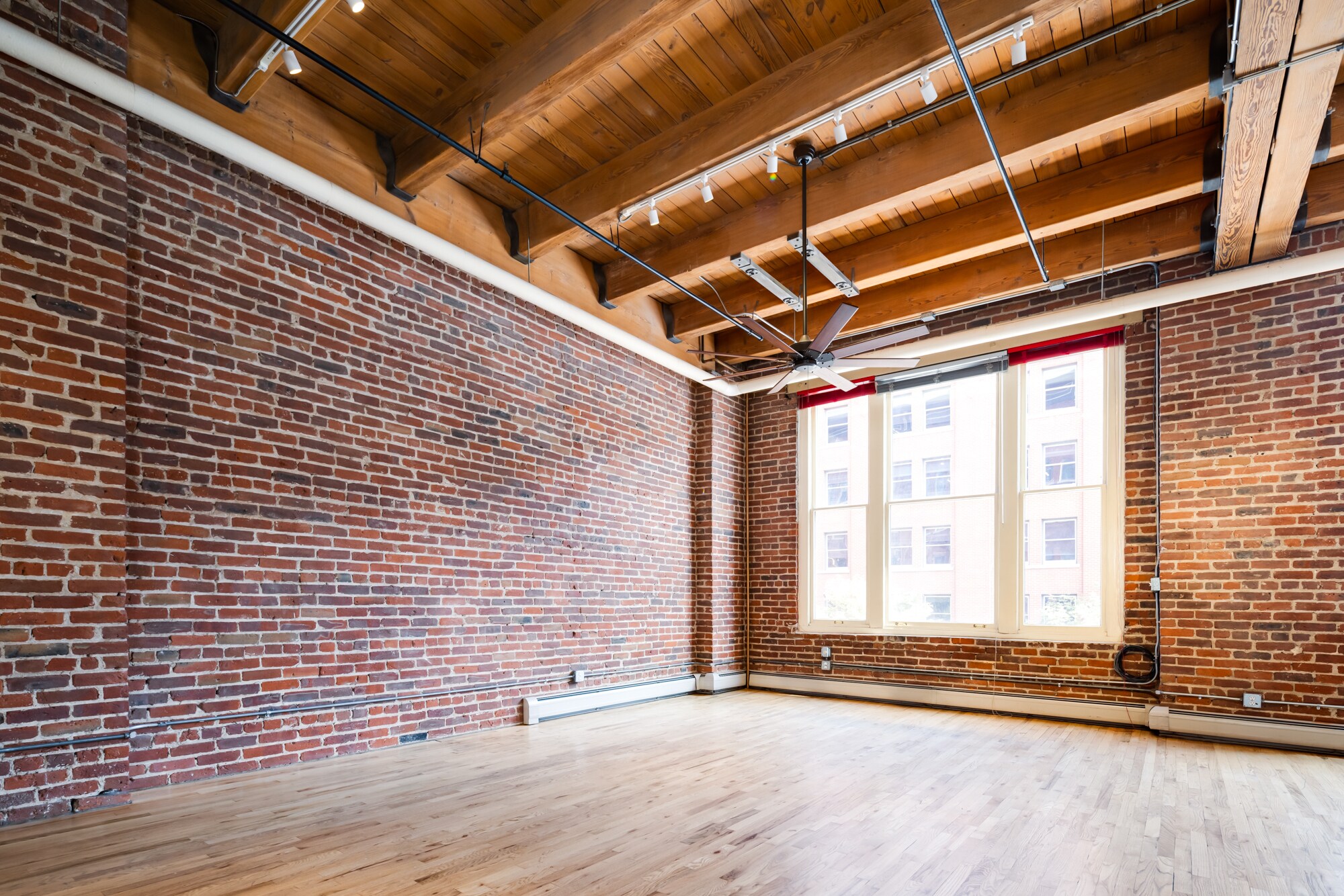 Building Photo - 1450 Wynkoop St