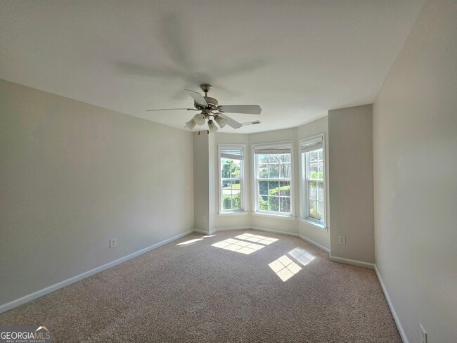 Building Photo - 1005 Southwood Dr