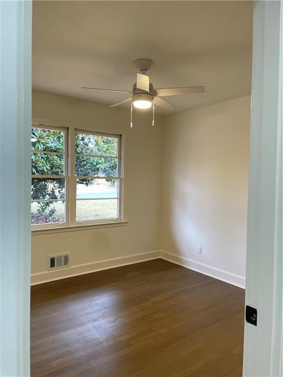 Building Photo - 475 Maxwell Rd