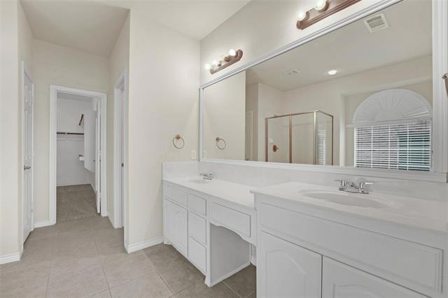 Building Photo - 10438 Coach House Ln