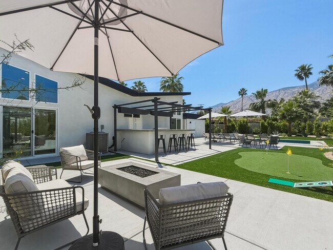 Building Photo - 2197 Jacques Dr