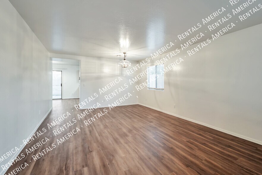Building Photo - 40336 N PRZEWALSKI St
