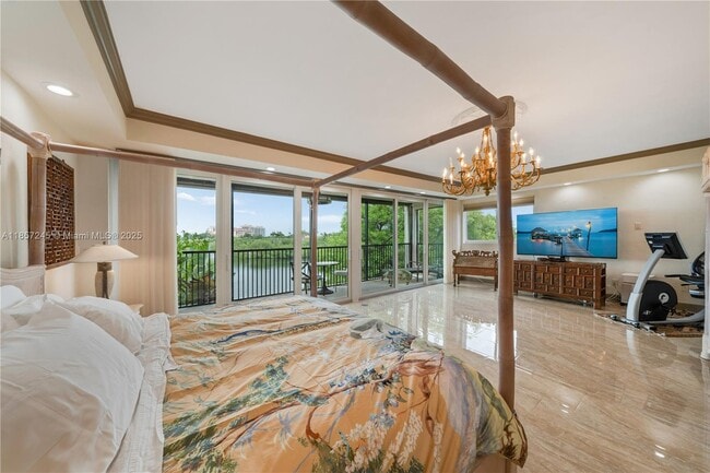 Building Photo - 6100 Paradise Point Dr