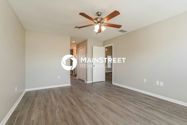 Building Photo - 3 Bedroom Pet-Friendly Home in Cape Coral,...