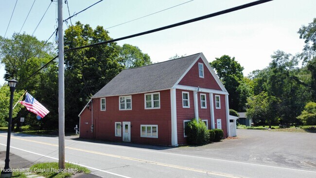 Primary Photo - 3645 Rte 67