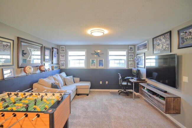 Building Photo - 226 Veneto Dr