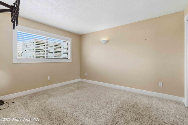 Building Photo - 3600 Ocean Beach Blvd