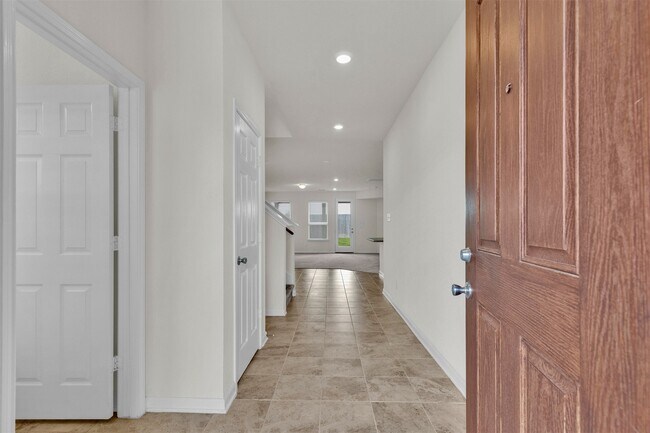 Building Photo - 4351 Leyland Brook Ln