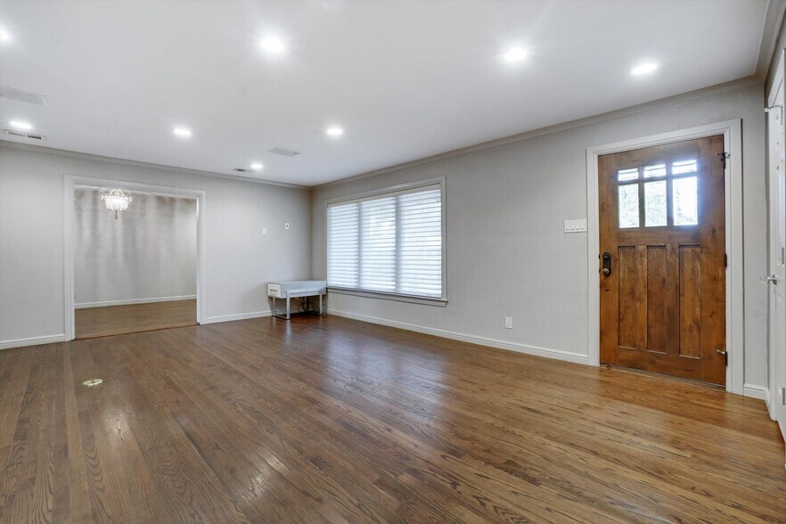 Building Photo - 6148 Marquita Ave