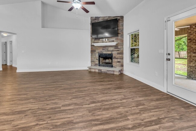 Building Photo - 3092 Grady Tolbert Rd
