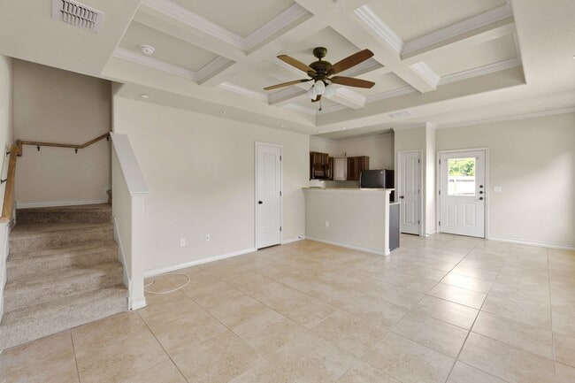Building Photo - Beautiful 3 bedroom townhome located in Northeast San Antonio!