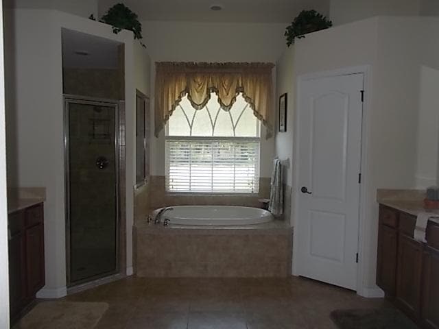 Building Photo - 9 Sycamore Ct E