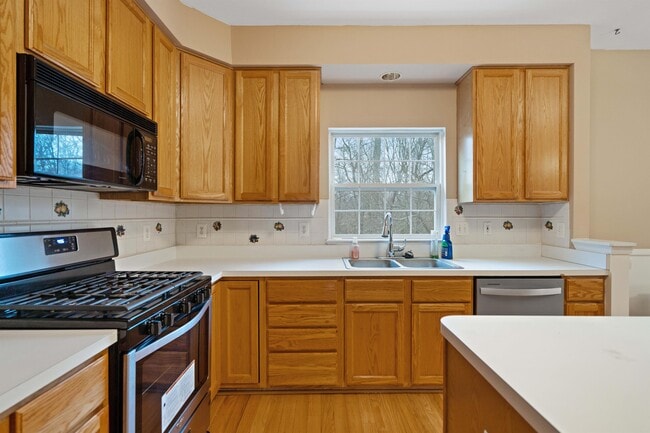 Building Photo - 2568 Sylvan Moor Ln