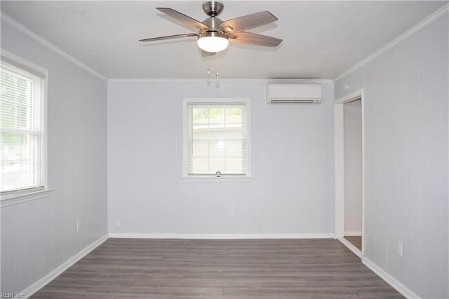 Building Photo - 1312 Sparrow Rd