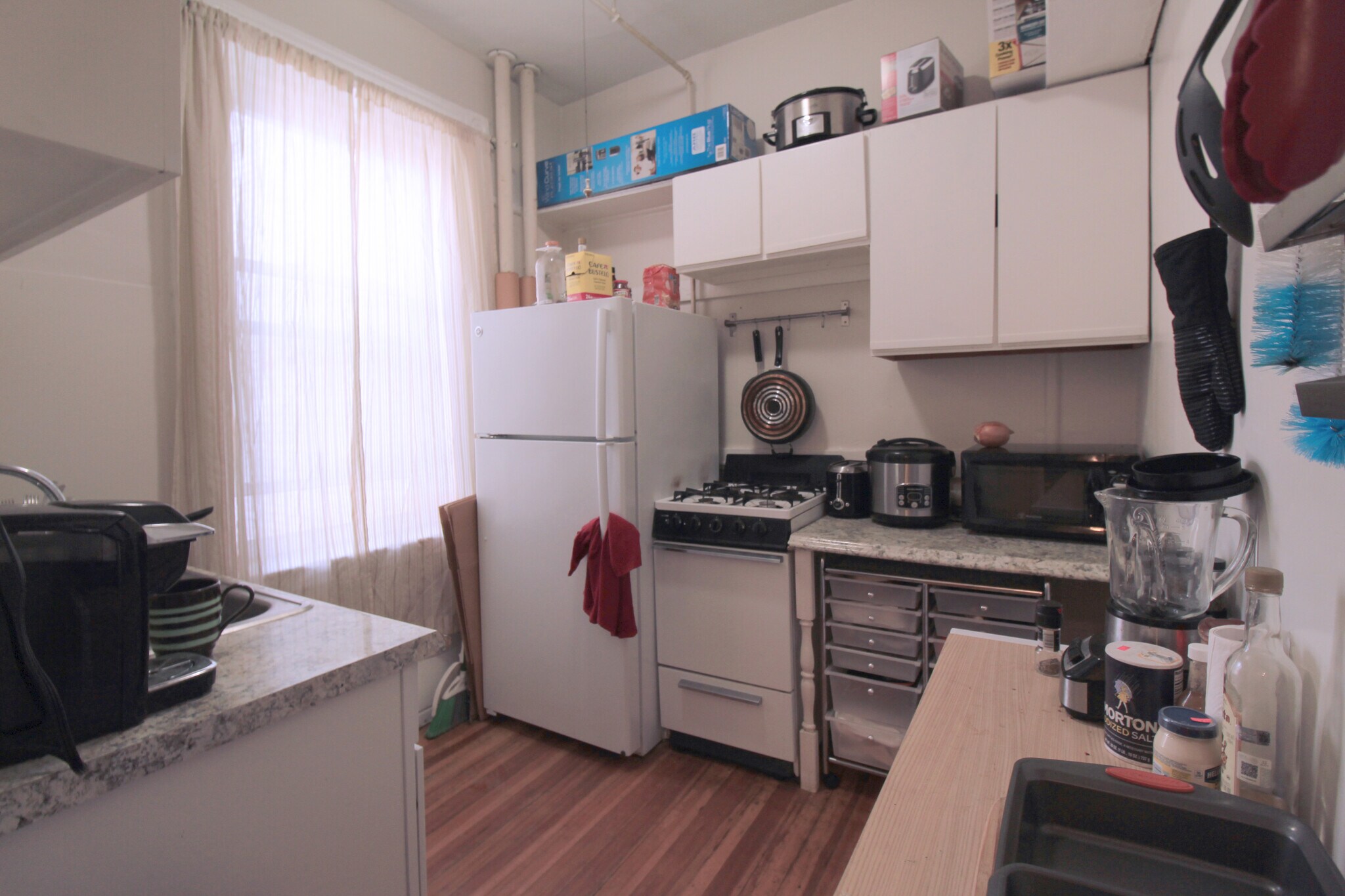 Building Photo - 83 Gordon St