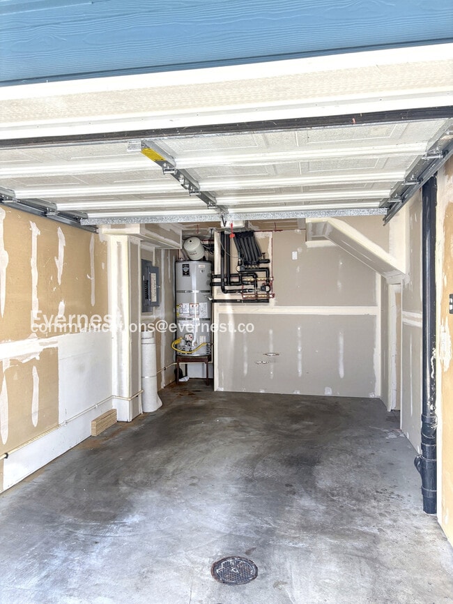 Building Photo - 4428 44th Ave SW