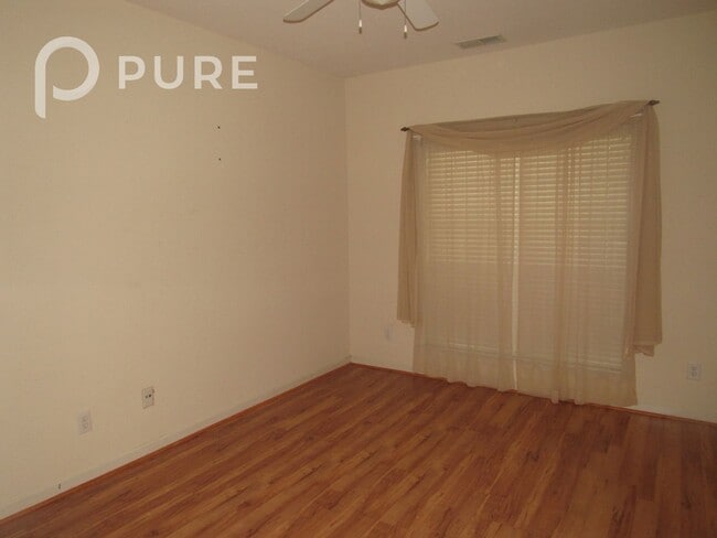Building Photo - 266 Rocky Ridge Dr