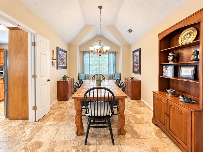Building Photo - 3705 Edgemont Dr