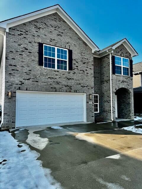 Building Photo - 1013 Squirrel Nest Ln