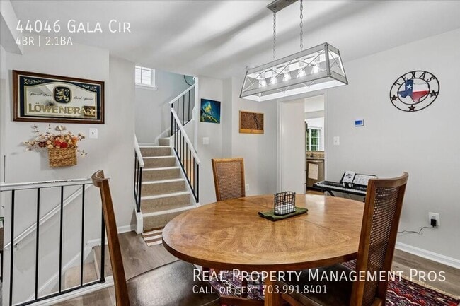 Building Photo - 44046 Gala Cir
