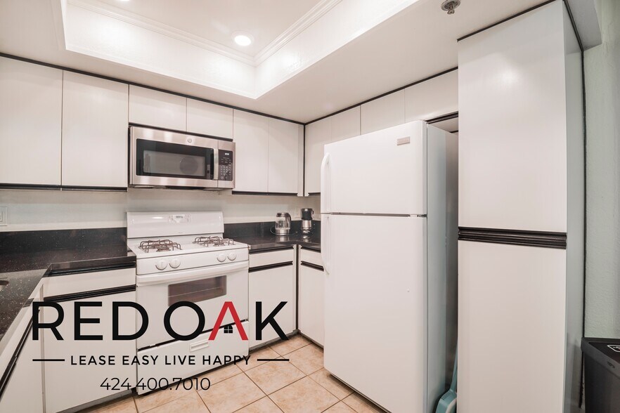 Building Photo - 1755 El Cerrito Pl