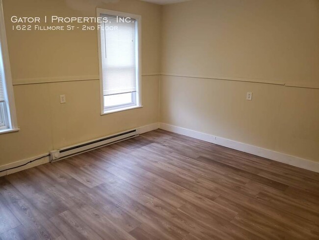 Primary Photo - Great one Bedroom Apartment FOR RENT!