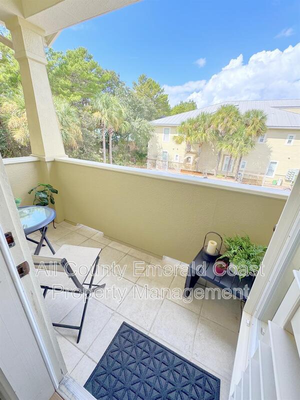 Building Photo - 25 S Wildflower Dr