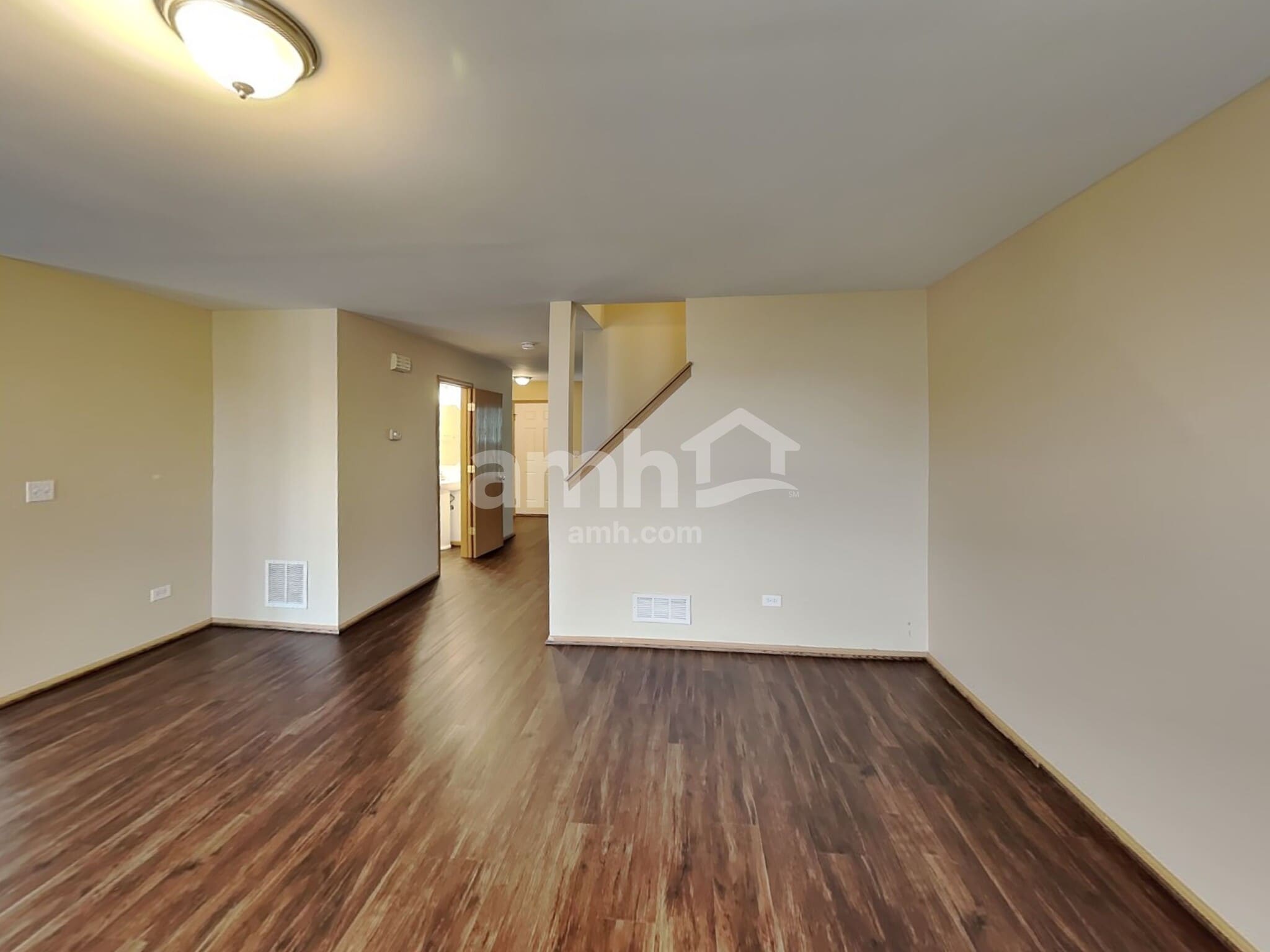 Building Photo - 2505 Paradise Cir