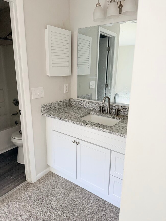 Building Photo - Willowbrook