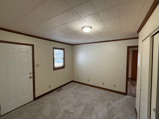 Building Photo - Two-Three bedroom, 1 bath house in Graham