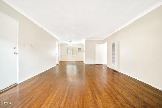 Building Photo - 91 S Meridith Ave