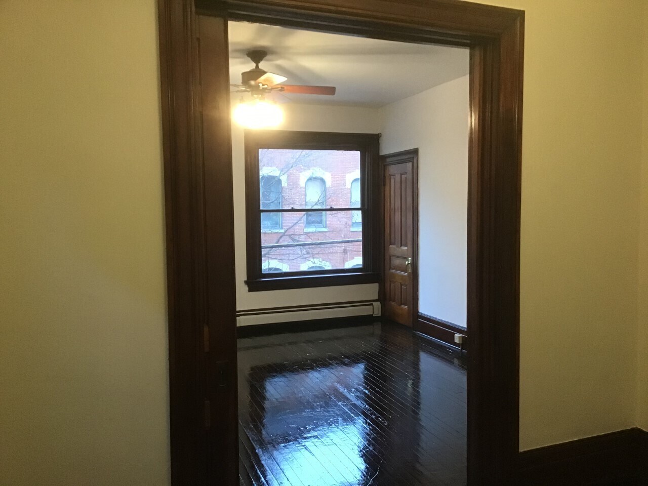 Living room - 601 Lockhart St