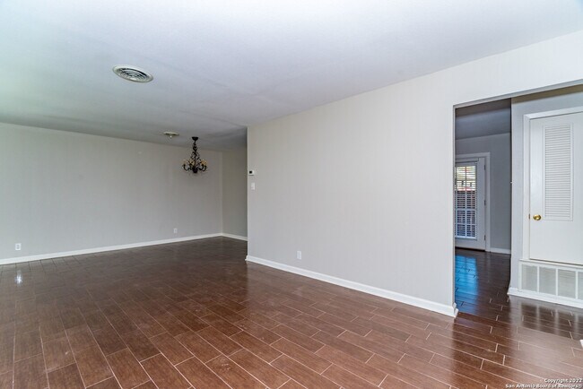 Building Photo - 447 Brees Blvd