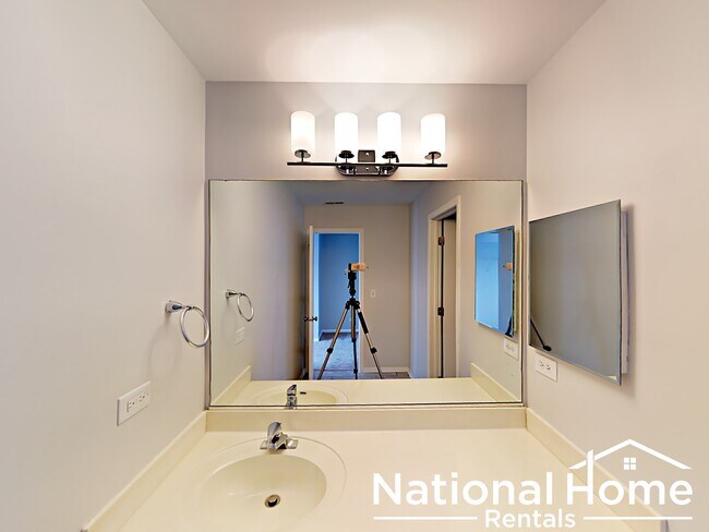 Building Photo - 3131 Falling Waters Ln