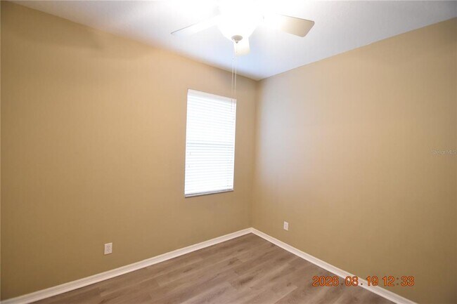 Building Photo - 644 Chesney Dr
