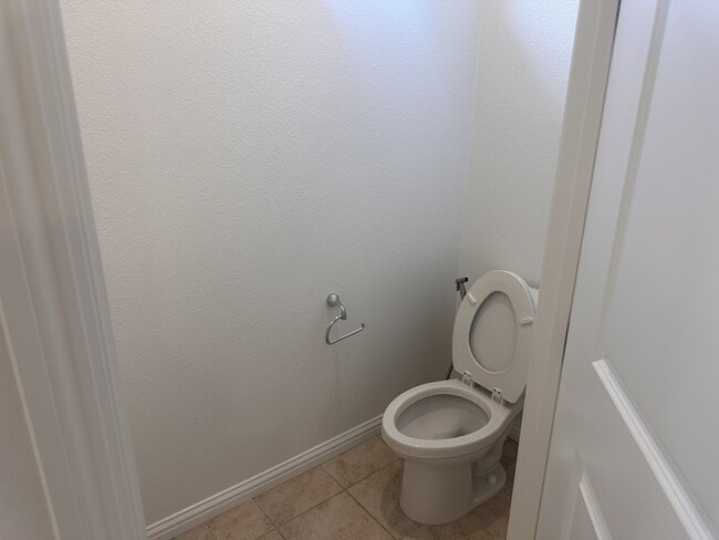 Building Photo - 16172 Abernathy Ct