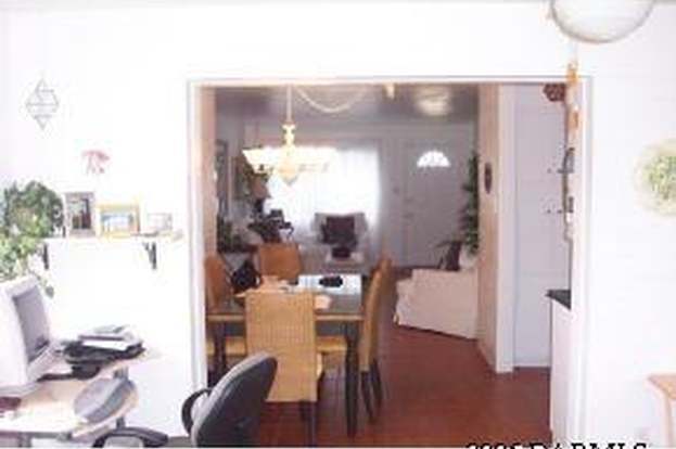 Building Photo - 152 Longwood Dr