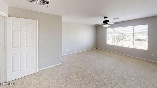 Building Photo - 3690 E Janelle Ct