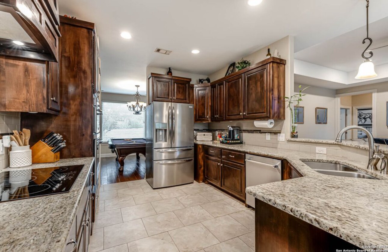 Building Photo - 1126 Ensenada Dr