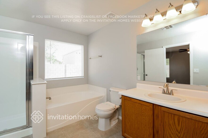 Building Photo - 15474 W Banff Ln