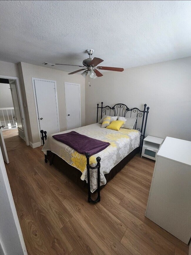Building Photo - Charming 3BR condo in Austin