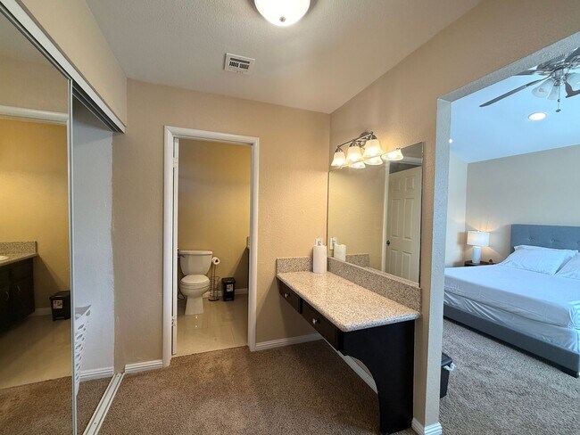 Building Photo - Fully Furnished 4 Bedroom Home! NO HOA! Park up to 6 vehicles! Pool and Spa! Close to Spring Moun...