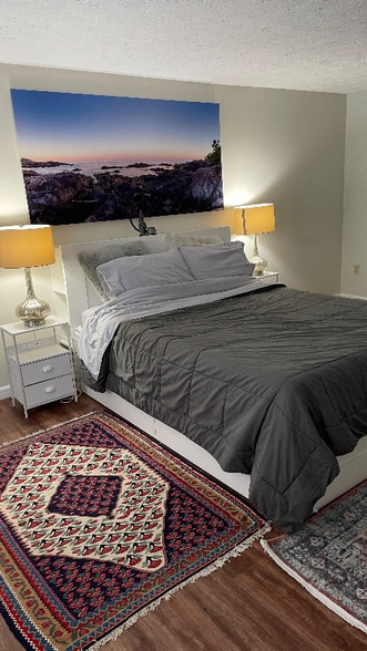 Building Photo - 53 Holmes Dr