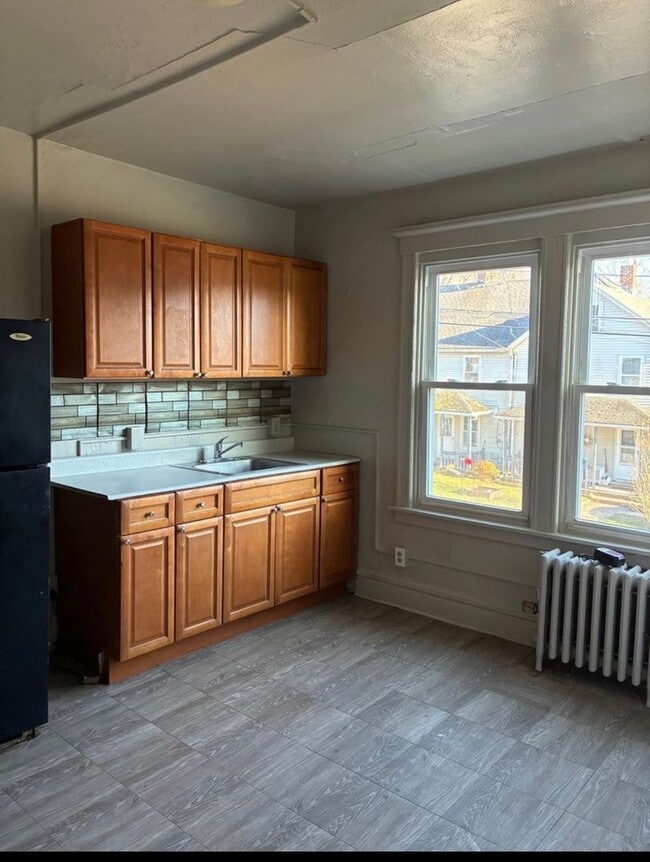Building Photo - 109 Foster Street